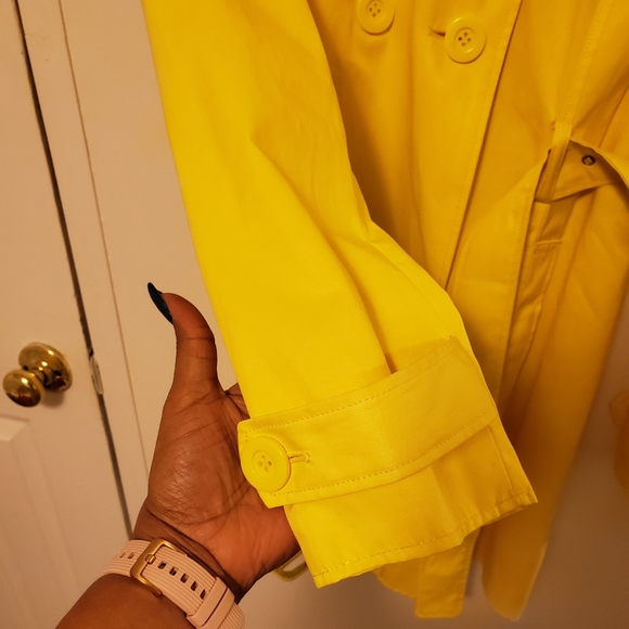 🌞CLEARANCE🌞 Nwt Kenneth Cole Reaction Trenchcoat - Picture 7 of 8